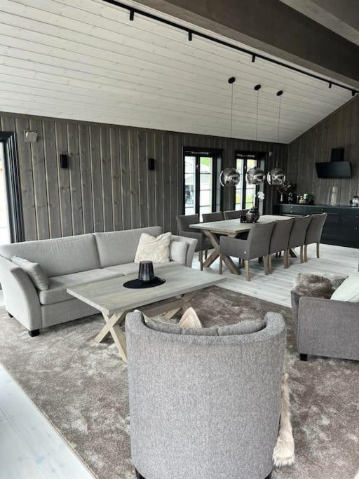 Ny Eksklusiv Hytte I Vradal Med Perfekt Beliggenhet- Alpin Og Ski Exteriér fotografie